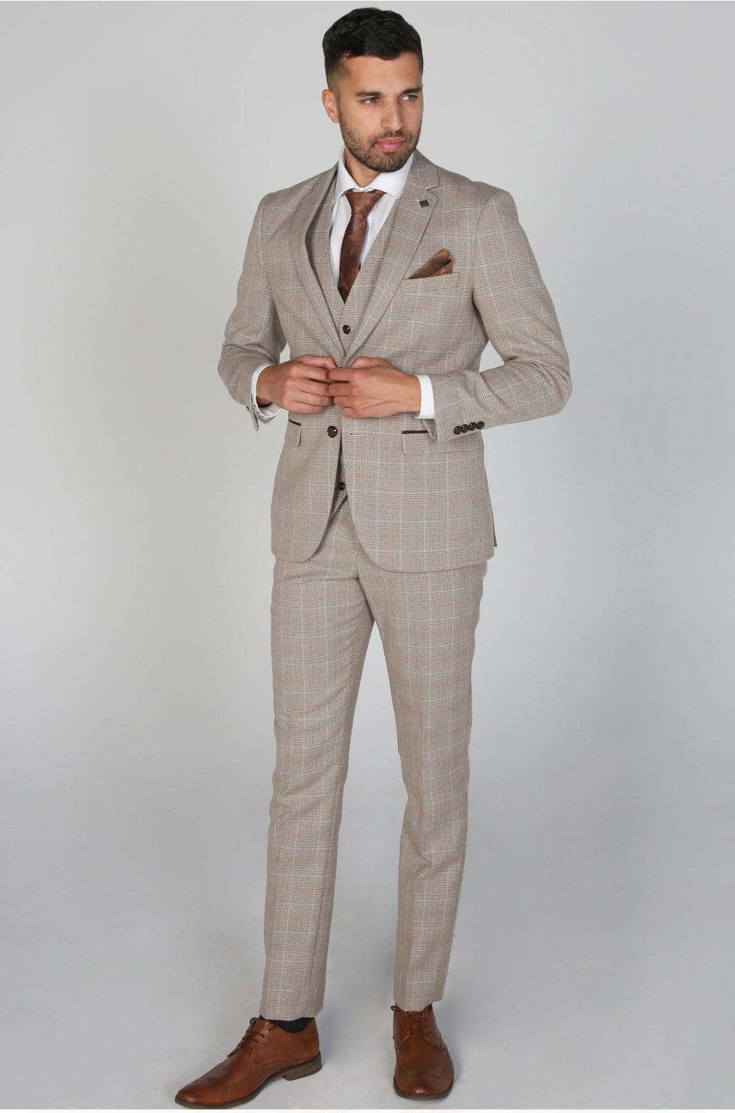 Holland Beige suit for hire